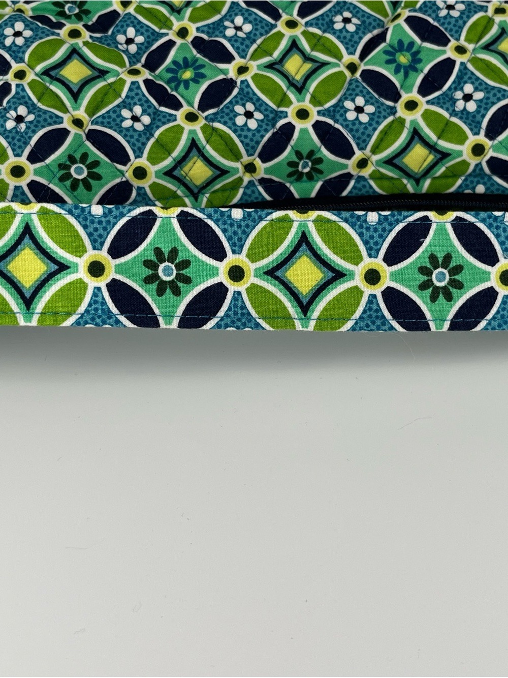 Vera Bradley Maggie Purse Daisy Green Geometric Quilted Shoulder Bag - Picture 7 of 11